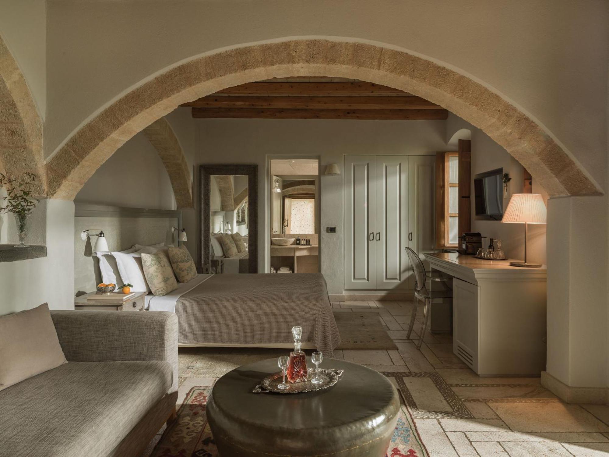 Superior Manor Room